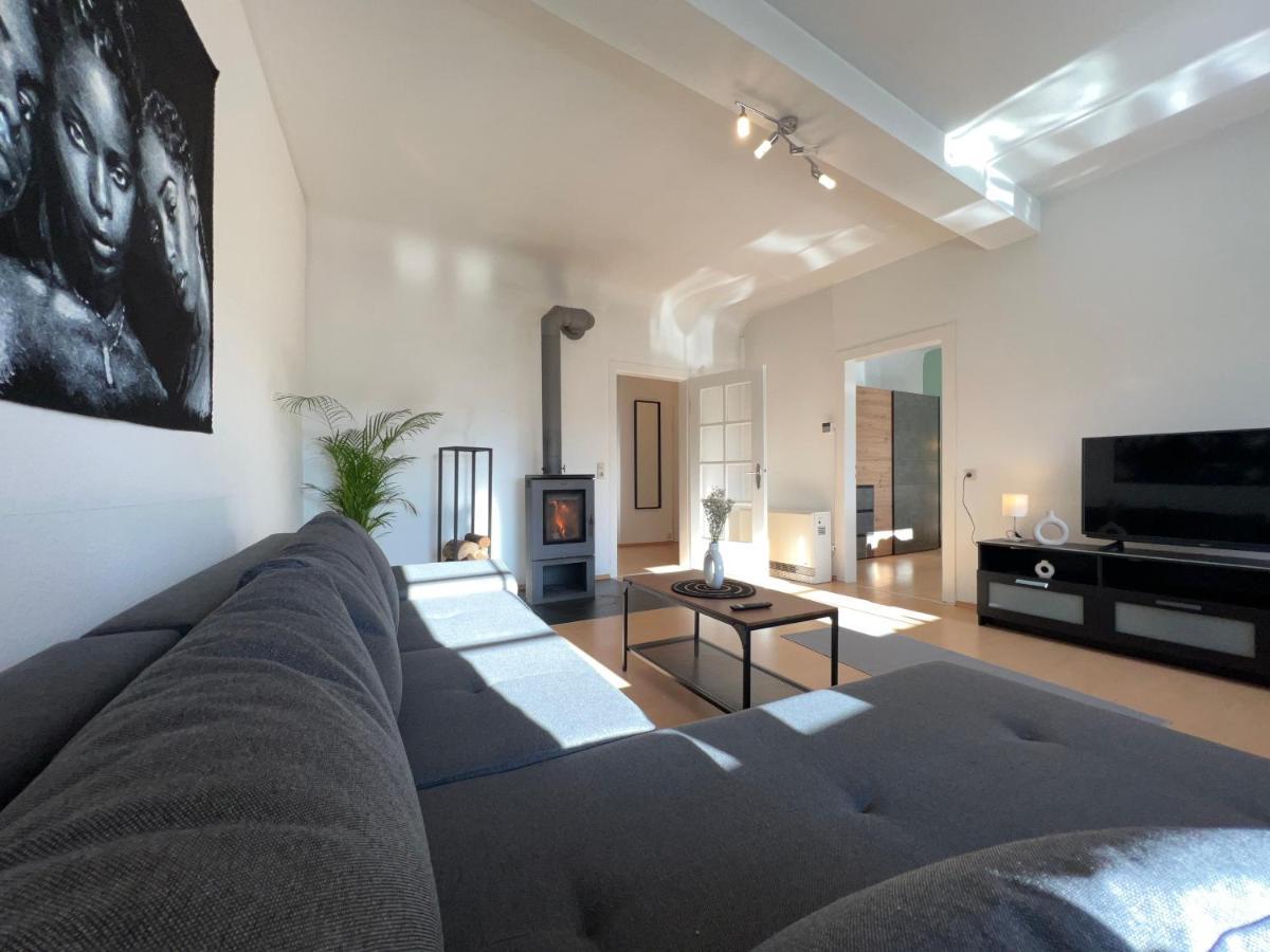 Romantisches Kamin-Apartment By Rabe - Netflix & Coffee-Bar & Parkplatz Karlsruhe Luaran gambar