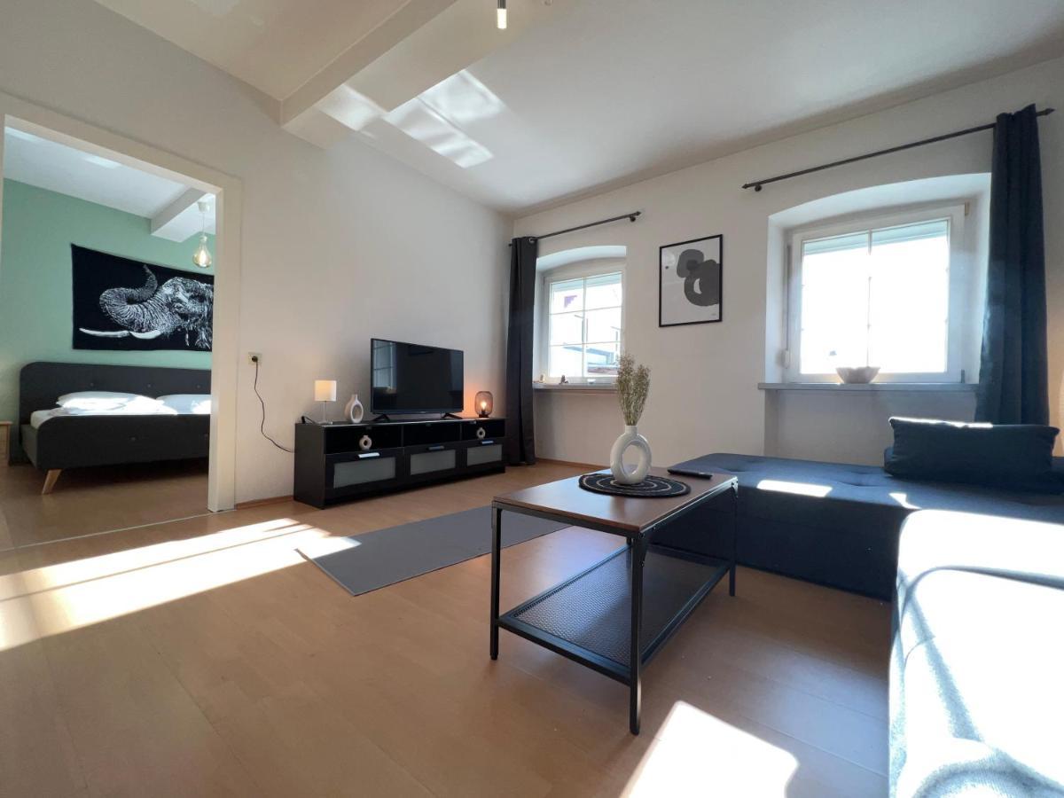 Romantisches Kamin-Apartment By Rabe - Netflix & Coffee-Bar & Parkplatz Karlsruhe Luaran gambar
